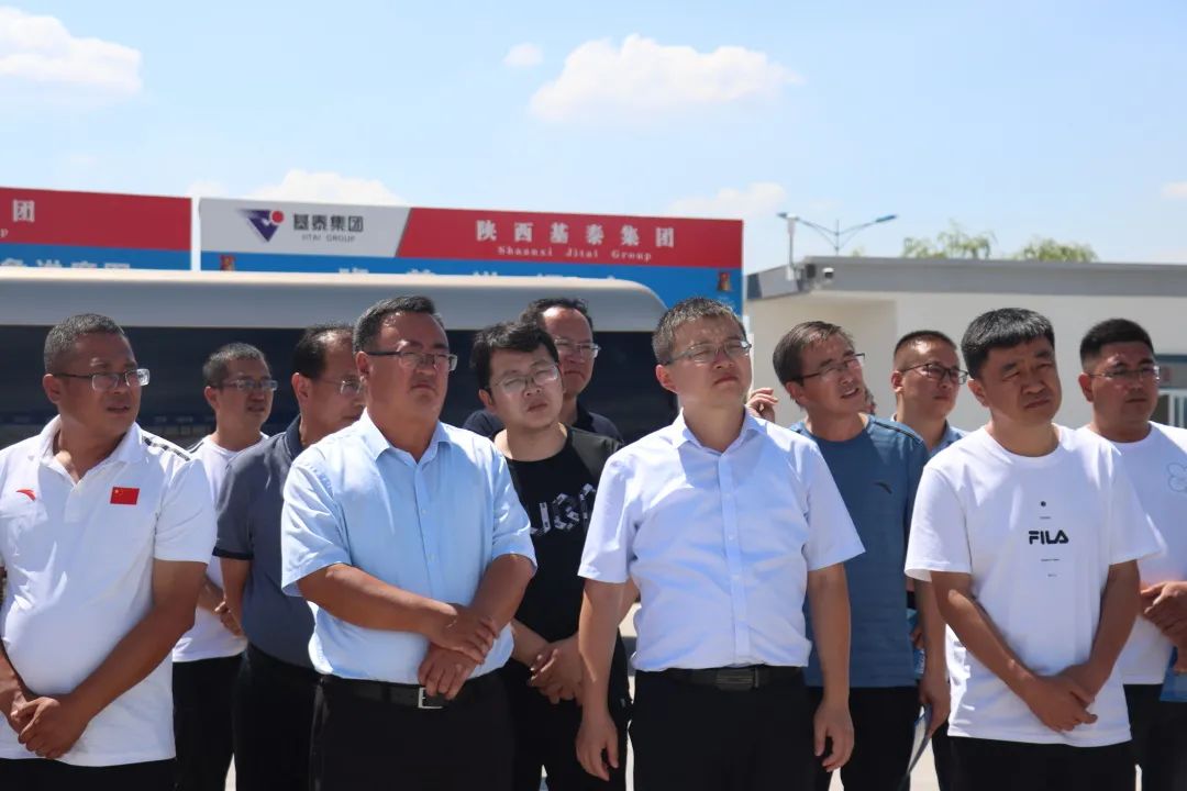 榆陽區(qū)統(tǒng)一戰(zhàn)線代表人士觀摩體育小鎮(zhèn)高質量發(fā)展成果