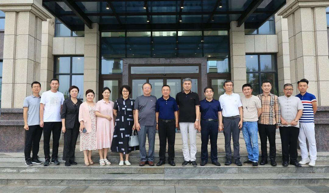 省政協考察團蒞臨基泰·上松苑調研指導